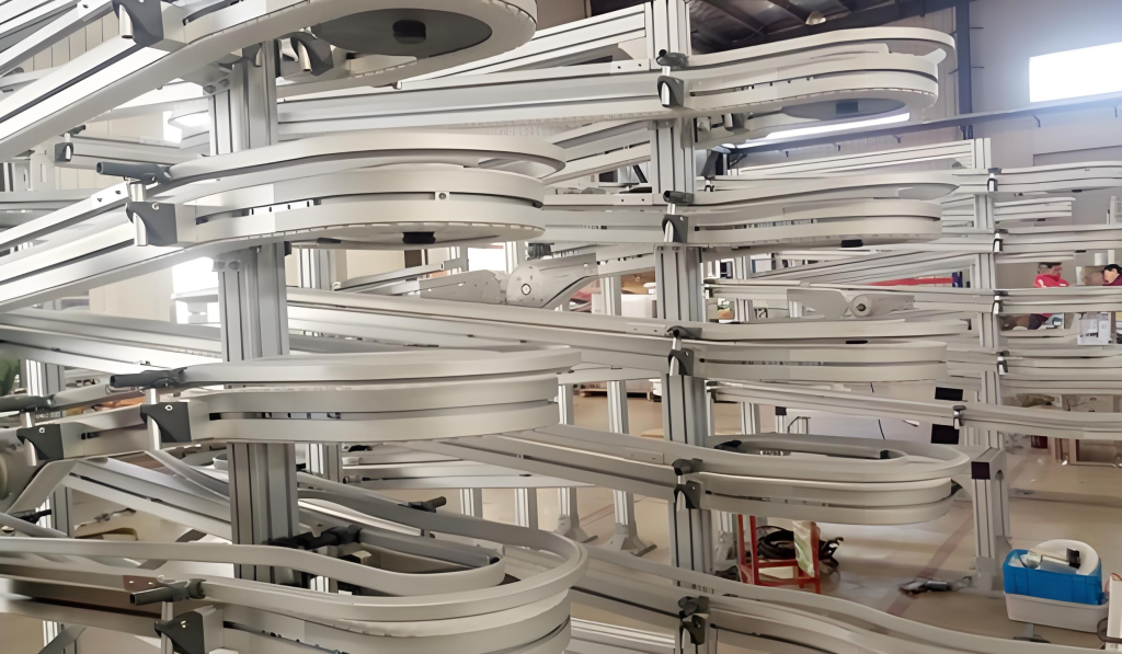 玮创柔性链板输送线:凭硬核实力,破新能源行业输送内卷 图片2-1-1024x597.png