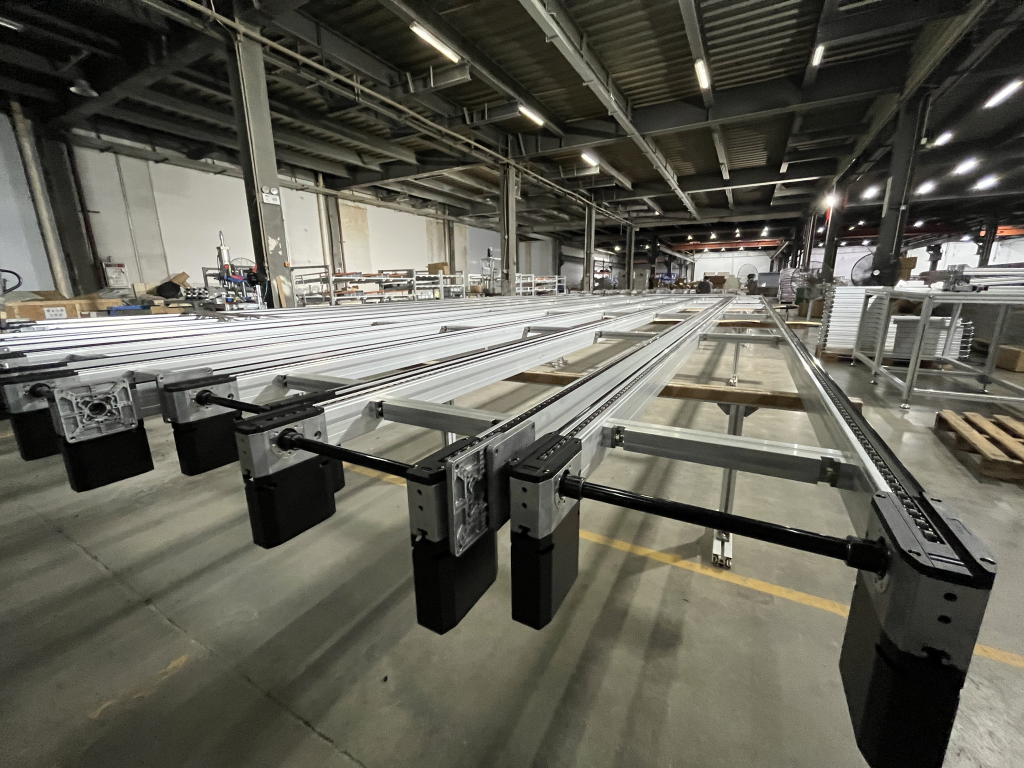 通用自动化装配线——倍速链线在实际案例中的应用 图片2-10-1024x768.png