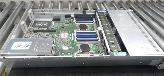 Vitrans-Is-Cost-Reduction-Impossible-for-3C-Electronic-Product-Assembly-Lines-Take-a-Look-at-Vitrans-Pallet-Conveyor-System-Project-Cases3.png